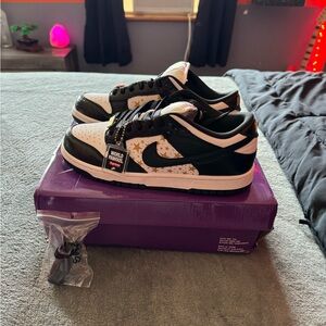 Supreme Stars Nike Dunk SB